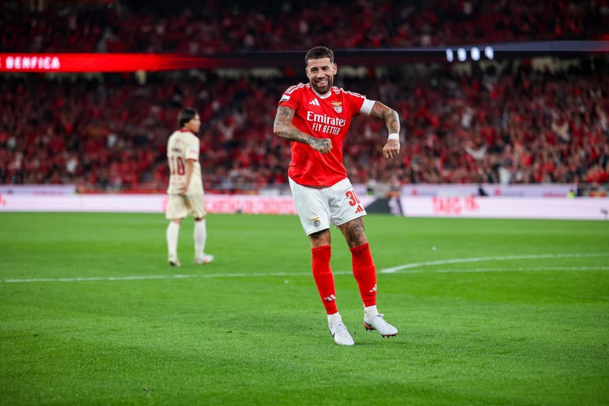 Benfica quiere que el argentino Otamendi siga otro año