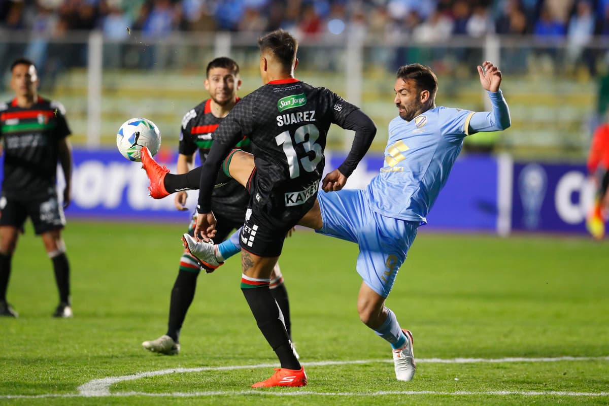 El uruguayo Cauteruccio le da a Bolívar la primera ventaja ante el Palestino
