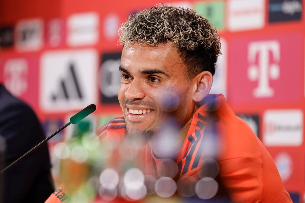 La Supercopa, el primer reto para el Bayern del colombiano Luis Díaz