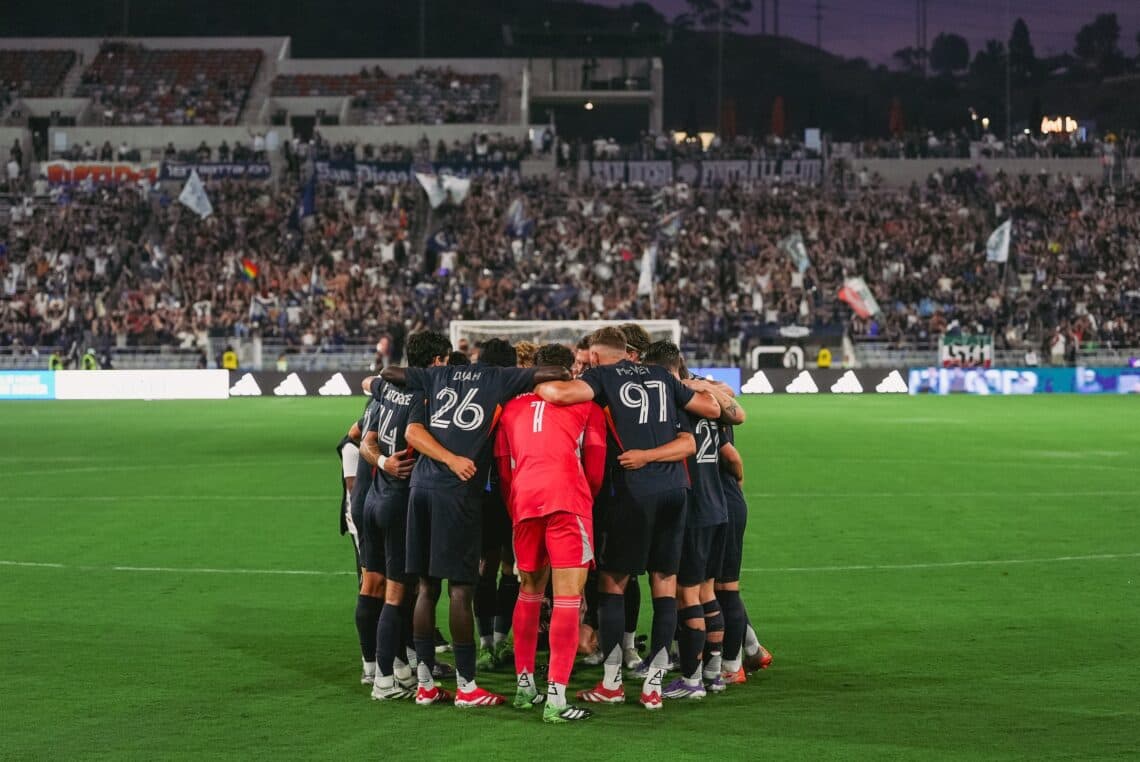 Noche de sorpresas, el primer clasificado a Playoffs y goles latinos en la MLS