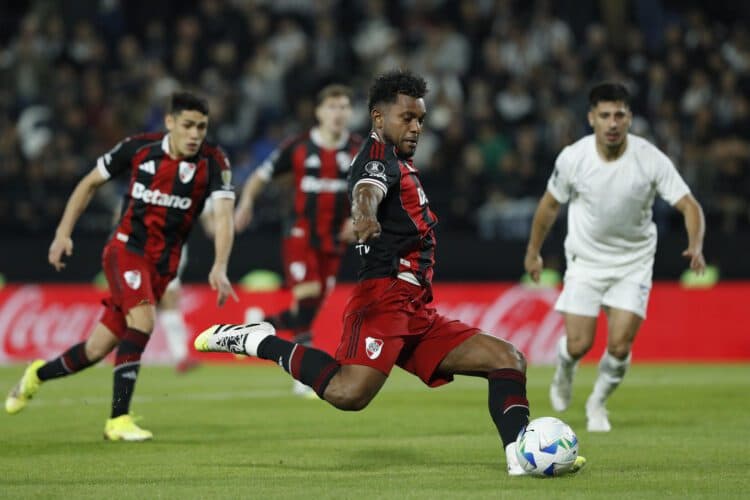 River Plate con la vuelta del colombiano Juanfer, a todo o nada por los octavos de la Libertadores