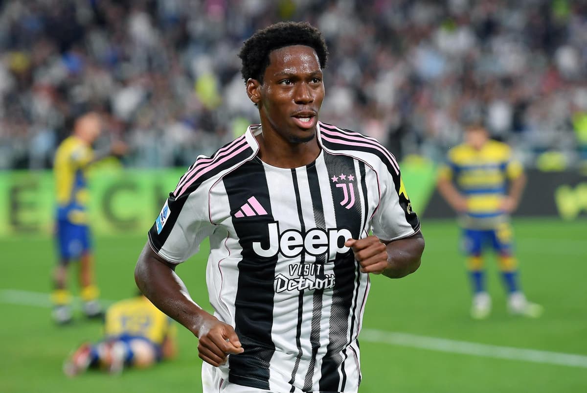 Juventus amarga el estreno del colombiano Carlos Cuesta