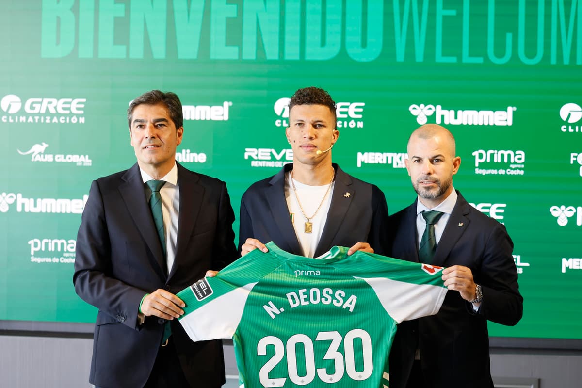 El Athletic gana en el debut de colombiano Deossa con el Betis