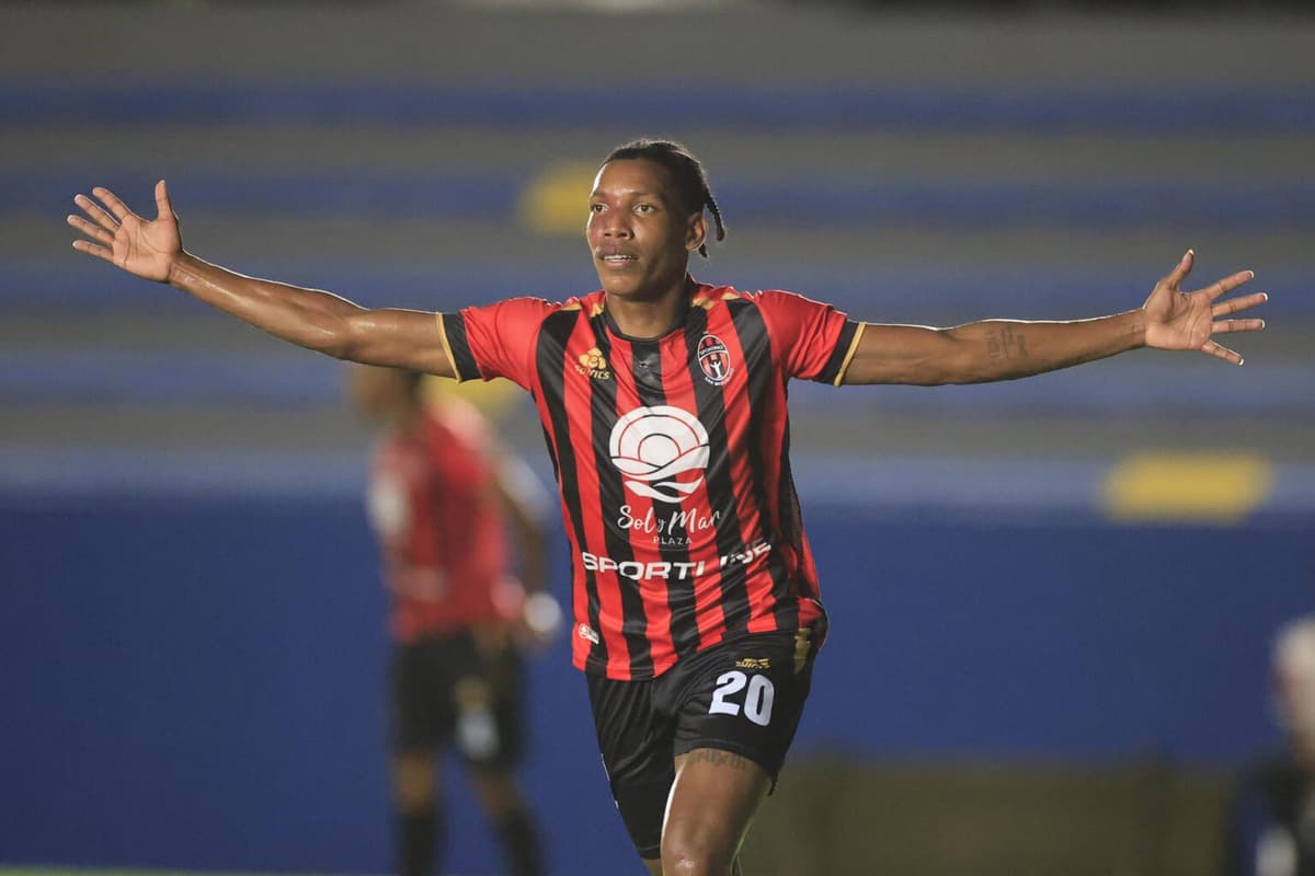 Sporting de Panamá, derrota al Diriangén y aprieta el grupo B de la Copa Centroamericana