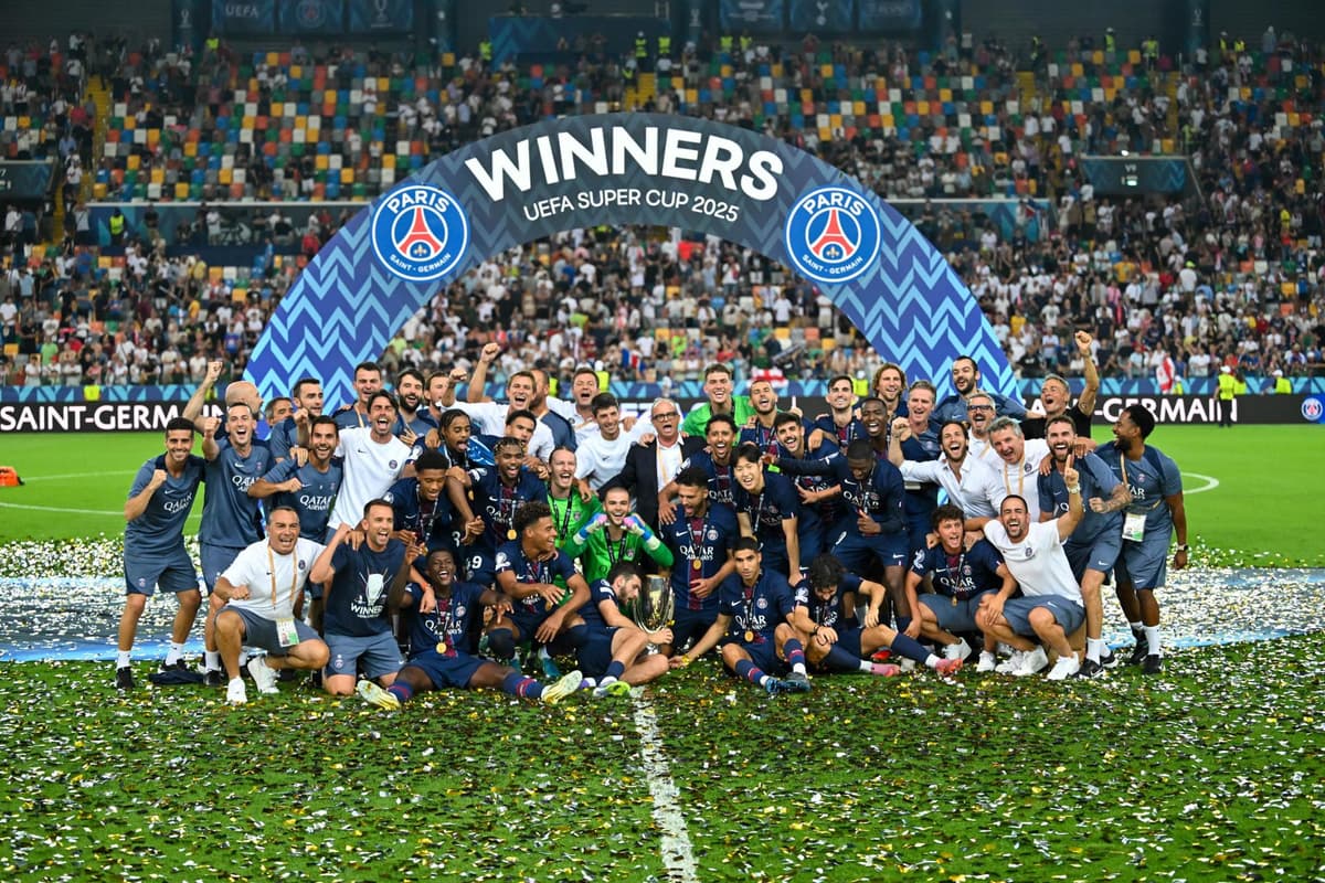 Prueba de hegemonía de Liverpool, Bayern, PSG, Nápoles y Barcelona