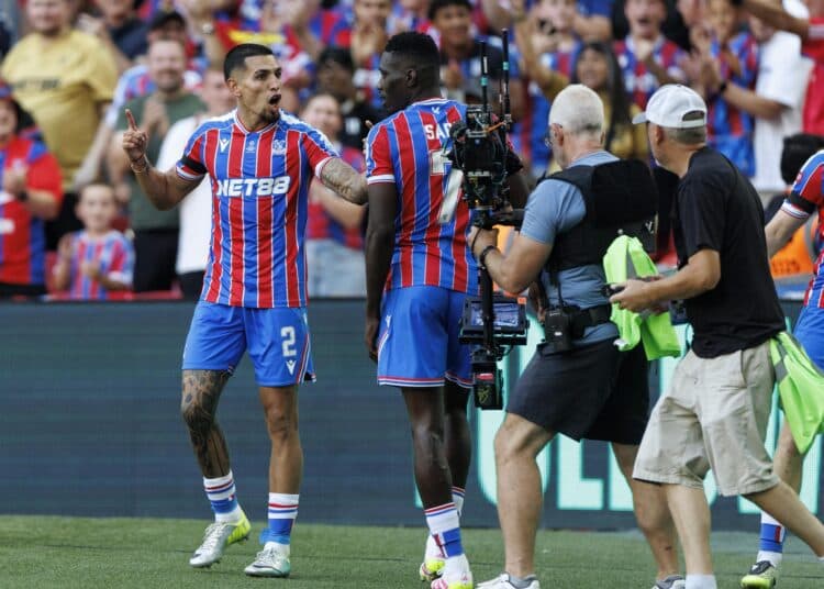 El Palace de los colombianos Lerma y Muñoz, elimina al Liverpool