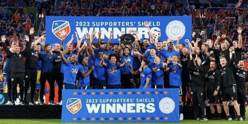 Cinco aspirantes, con mucha calidad latina, definirán el Supporters Shield de la MLS