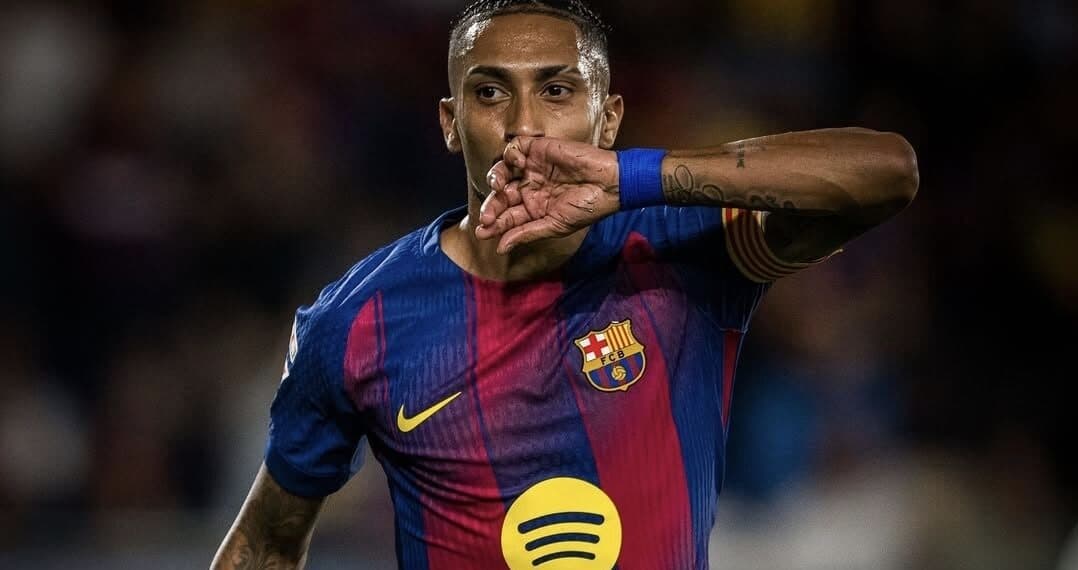El Barcelona se dio un festín ante el Valencia, Raphinha lo bordó en medio partido
