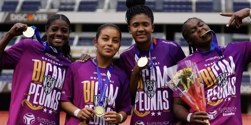 Dragonas retienen el título de campeonas de la Superliga Femenina de Ecuador