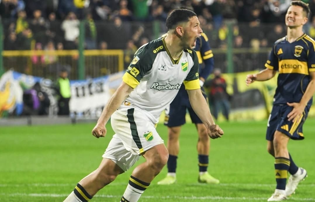 Boca y River pinchan a la vez en el fútbol argentino