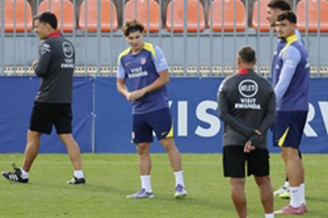 Julián Alvarez, listo para Mallorca; Baena y Giménez, en el tramo final