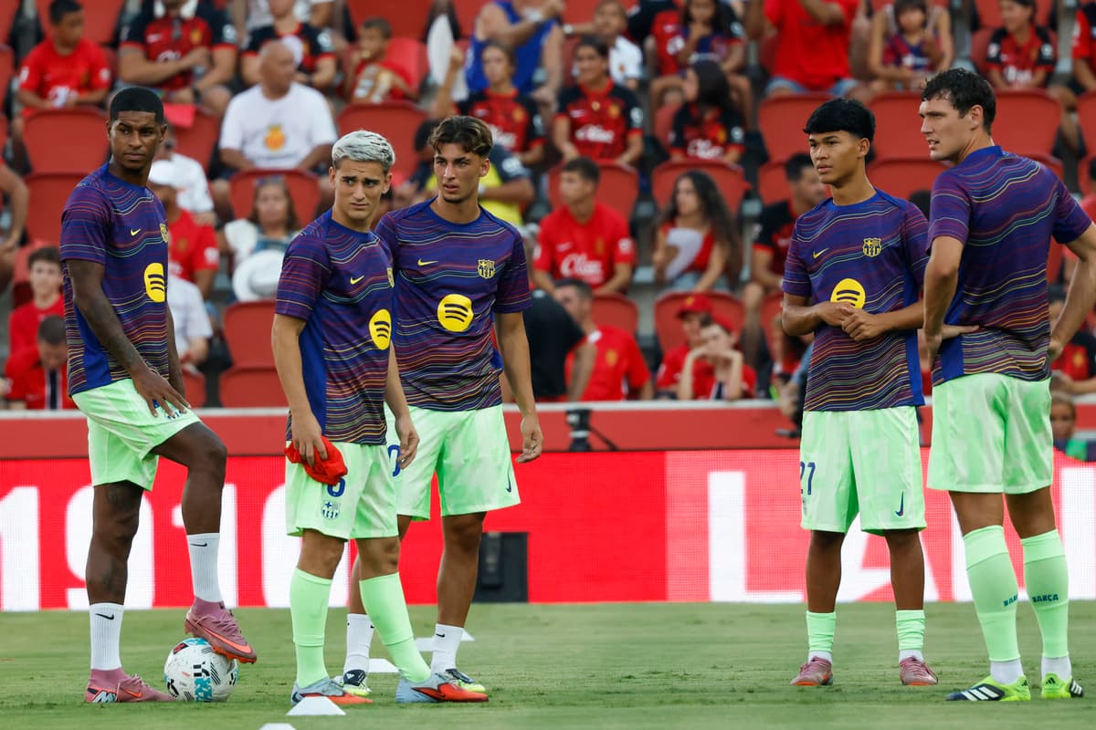 Pedro Fernández debuta a los 17 años, con el FC Barcelona