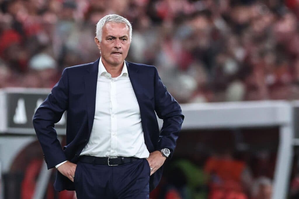 Mourinho da su primer traspiés con el Benfica frente al Rio Ave