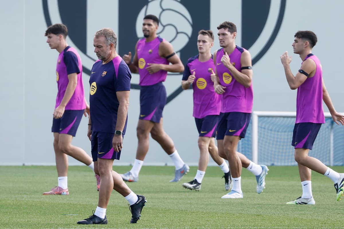 Cubarsí se ausenta del último entrenamiento por unas molestias en la rodilla izquierda