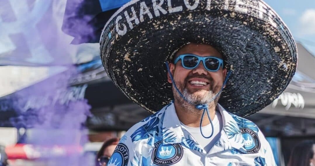 La afición de Charlotte y sus latinos, destacada por la MLS