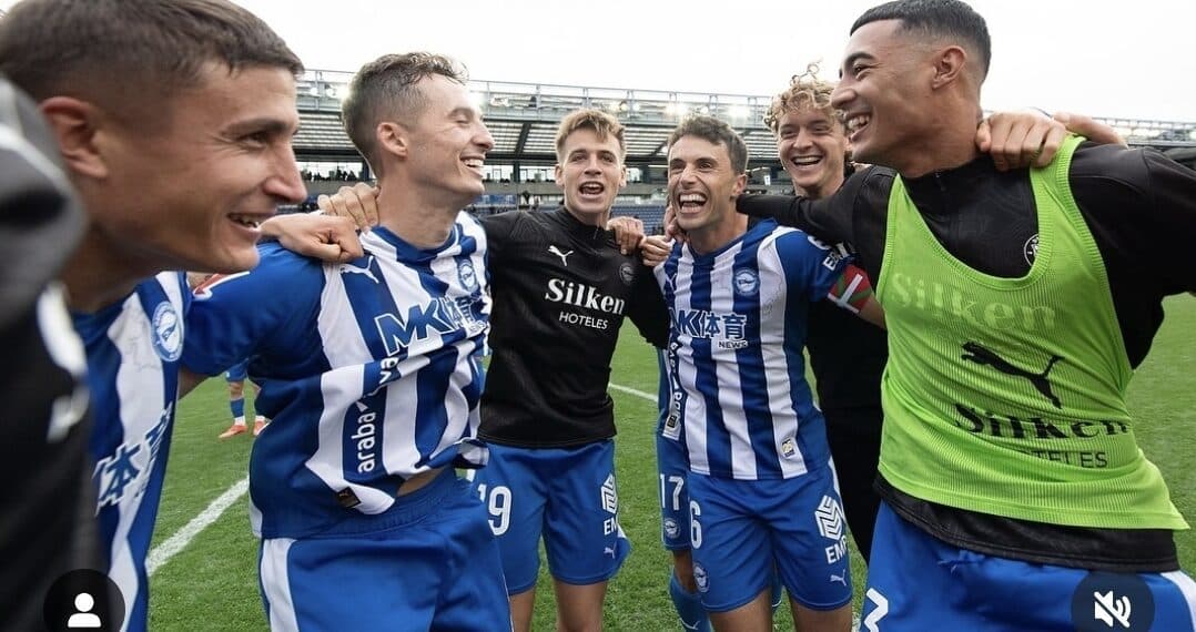 Un tanto albiceleste de Boyé aporta al triunfo del Alavés