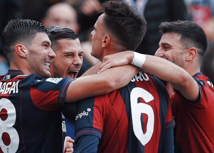 Jhon Lucumí y Benja Domínguez toman parte en la goleada de Bologna