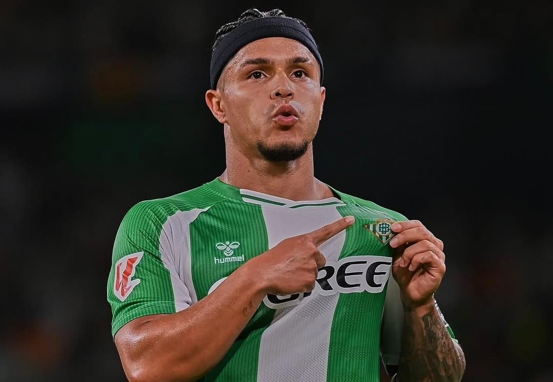 El Betis se impone en casa del Espanyol, Cucho Hernández suma y sigue