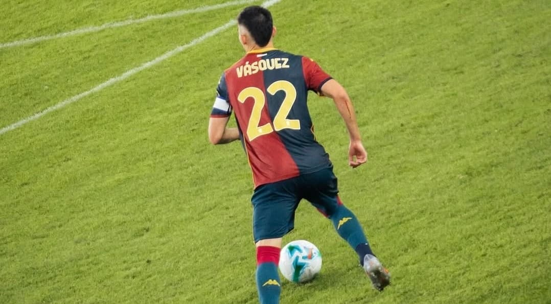 El capitán mexicano Vásquez no evita la derrota y Genoa, en zona de descenso