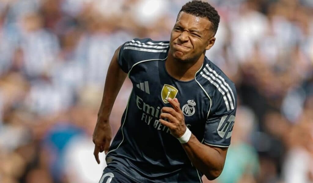 El francés Mbappé y el argentino Mastantuono, bajas en su selección y de vuelta a Madrid…