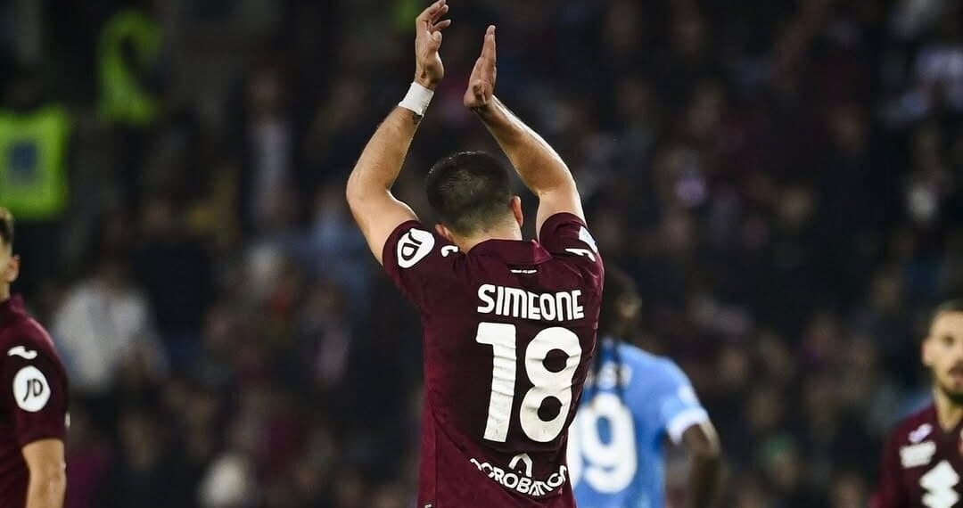 La certeza del argentino Simeone vence al Nápoles en la Serie A