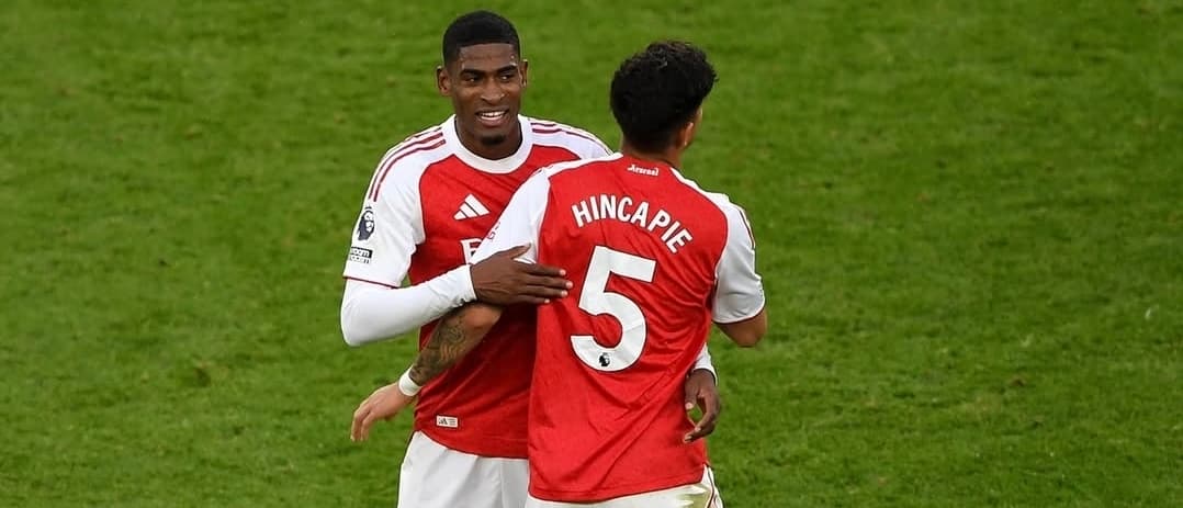 Poder latino en el liderato de Arsenal, PSG, Napoli y Bayern Múnich
