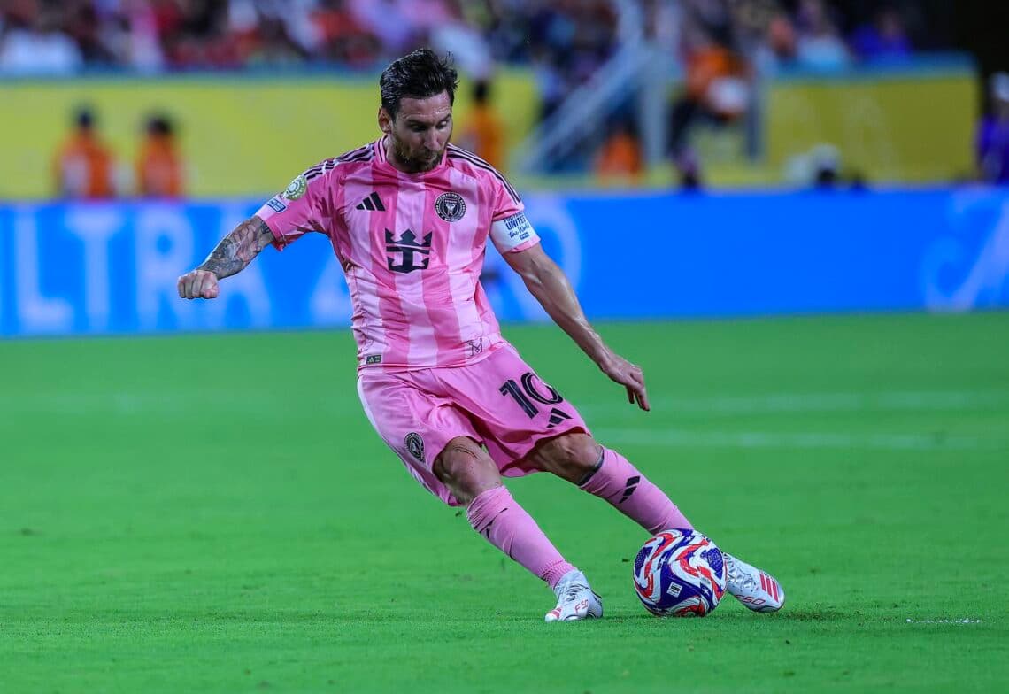 Messi refrendó con triplete la Bota de Oro de la MLS