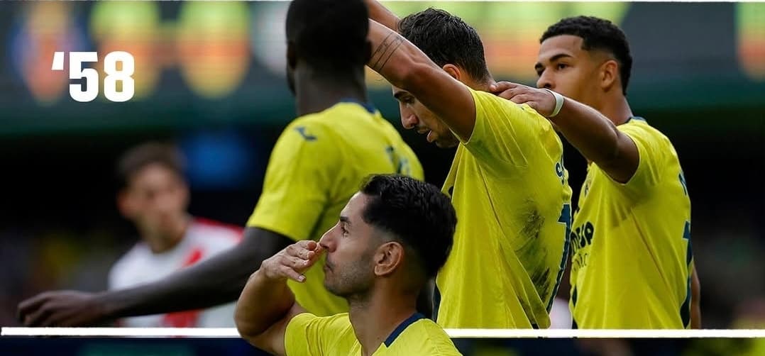 El brasileño Junior y el argentino Foyth, protagonistas en la goleada del Villarreal
