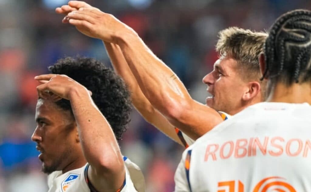 La brillantez de Evander en la MLS, incomparable entre los brasileños