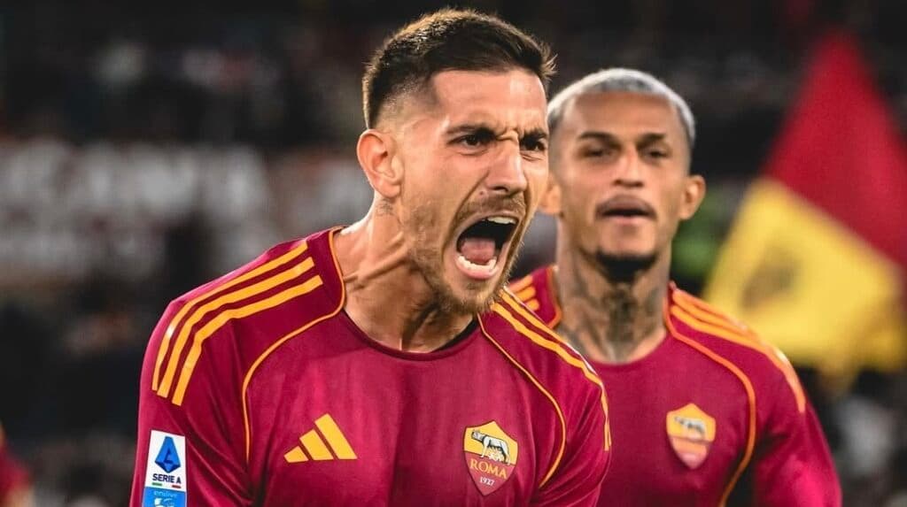 La Roma se sitúa líder de la Serie A, con el argentino Soulé y el brasileño Wesley siendo titulares