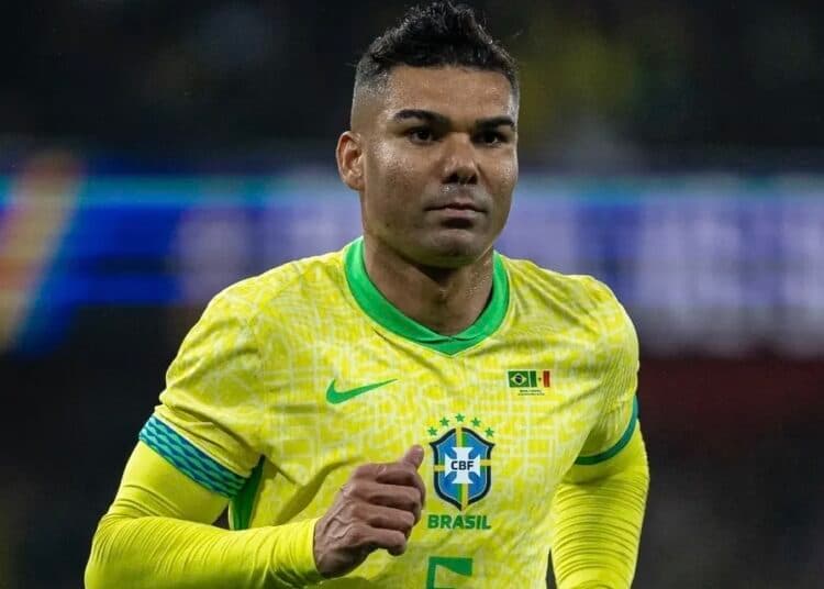 Canarinho Casemiro dice que sus ocupaciones en el United le impiden centrarse en el Real Madrid