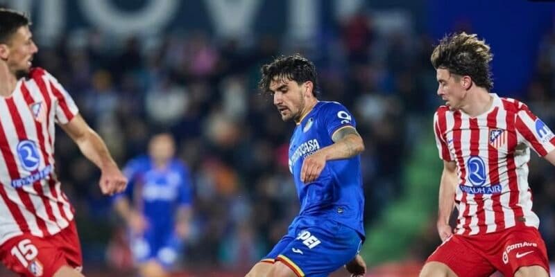 Charrúa Arambarri debería contar para Uruguay, según su DT Bordalás