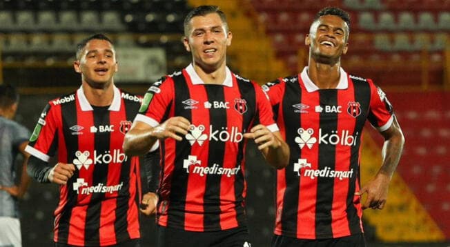 Uruguayo y colombiano, los nuevos lideres del fútbol costarricense
