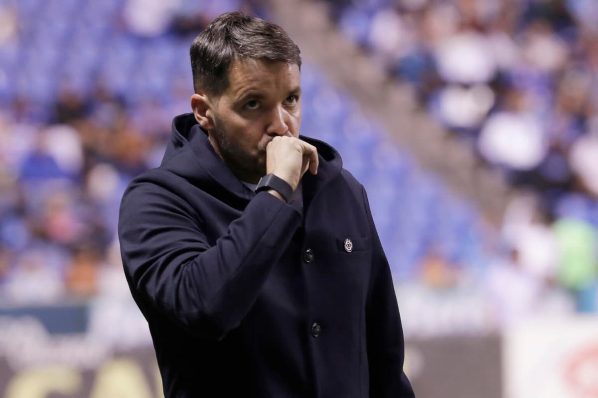 Cruz Azul, fuera de Concachampions: el argentino Larcamón dilapida el legado del uruguayo Vicente Sánchez