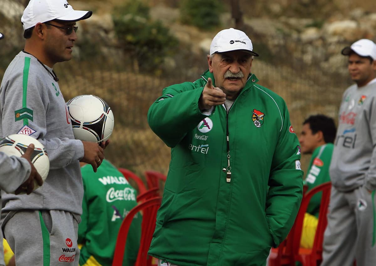 El español Xabier Azkargorta: su huella en Bolivia y México