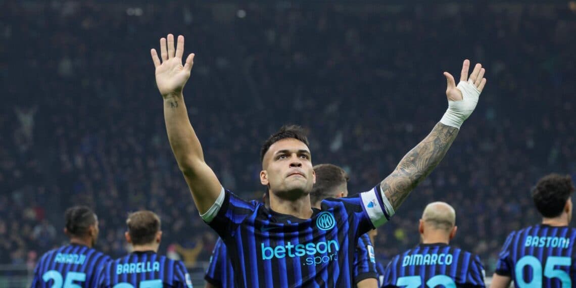 Con gol del argentino Lautaro Inter se florea en casa