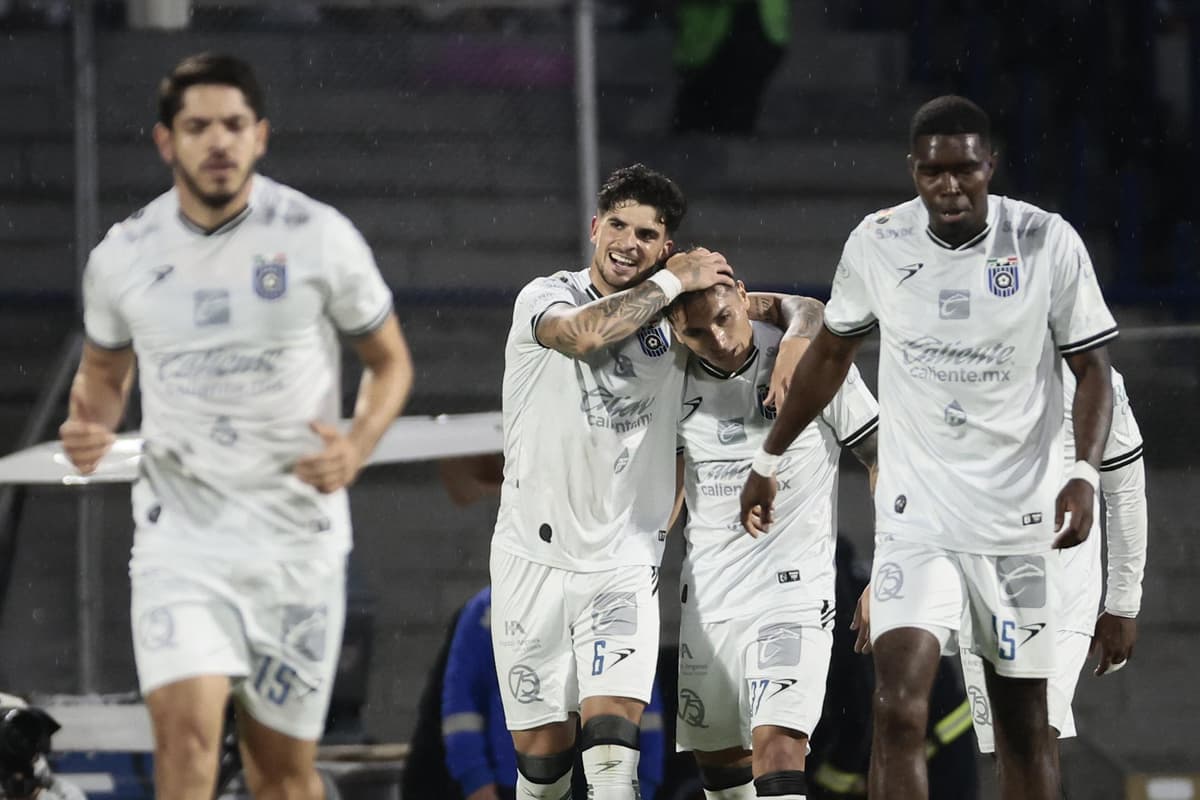 Gol y autogol colombianos, cuando Querétaro le pega a Juárez y se mantiene vivo en Liga MX