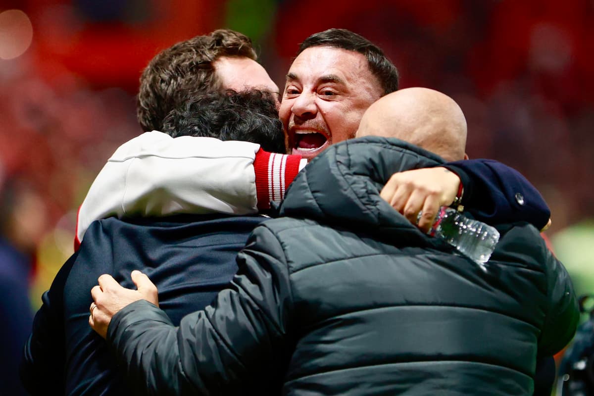El argentino Antonio Mohamed tiene pinta de tricampeón