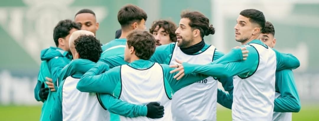Chileno Pellegrini ve al Real Betis motivado para medirse al Real Madrid