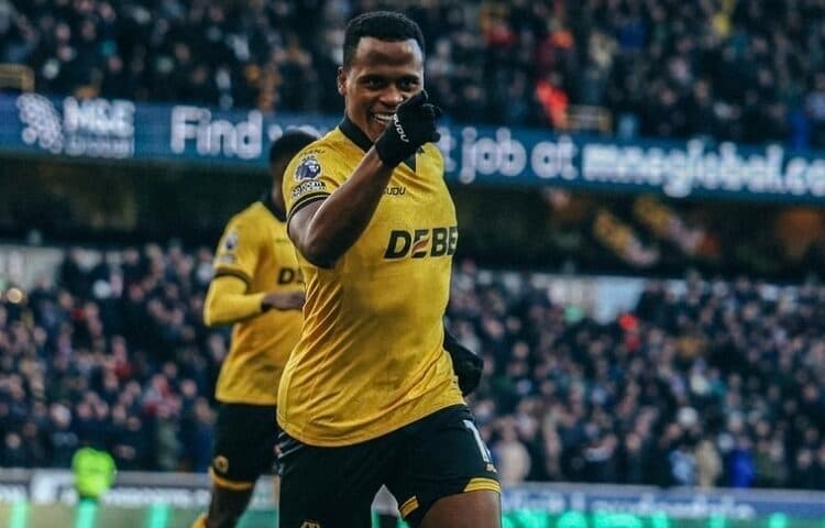 Estreno anotador del colombiano Jhon Arias, goleada del Wolverhampton en la Premier League