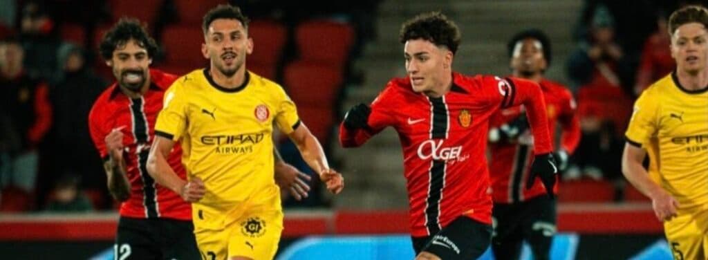 Con el argentino Maffeo y el colombiano Mojica, el Mallorca cae en casa ante el Girona