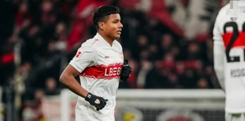 Stuttgart golea en casa del Leverkusen, en el debut del ecuatoriano Jeremy Arévalo