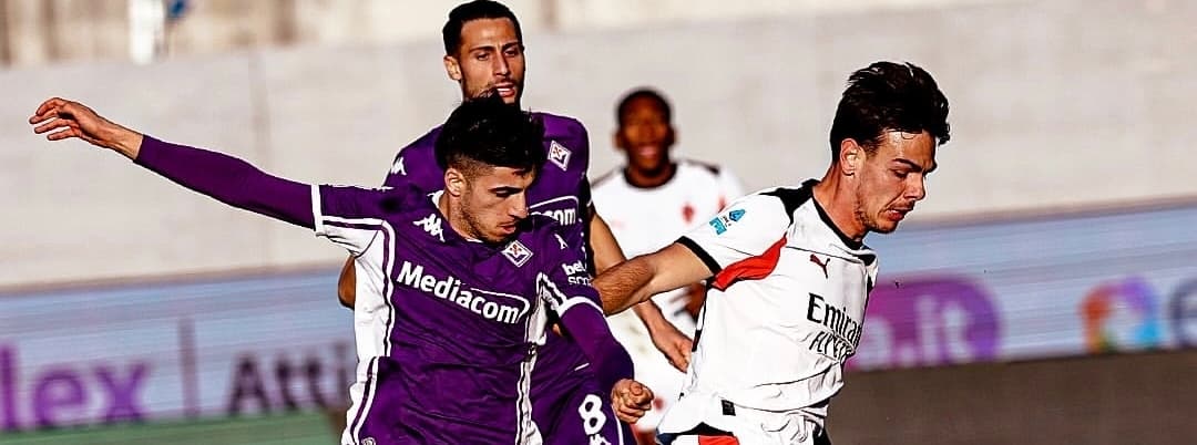 Ecuatoriano Estupiñán titular, Milán empata en su visita a la Fiorentina