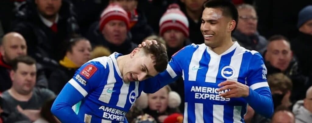 Paraguayo Diego Gómez elimina con el Brighton al Manchester United en Old Trafford