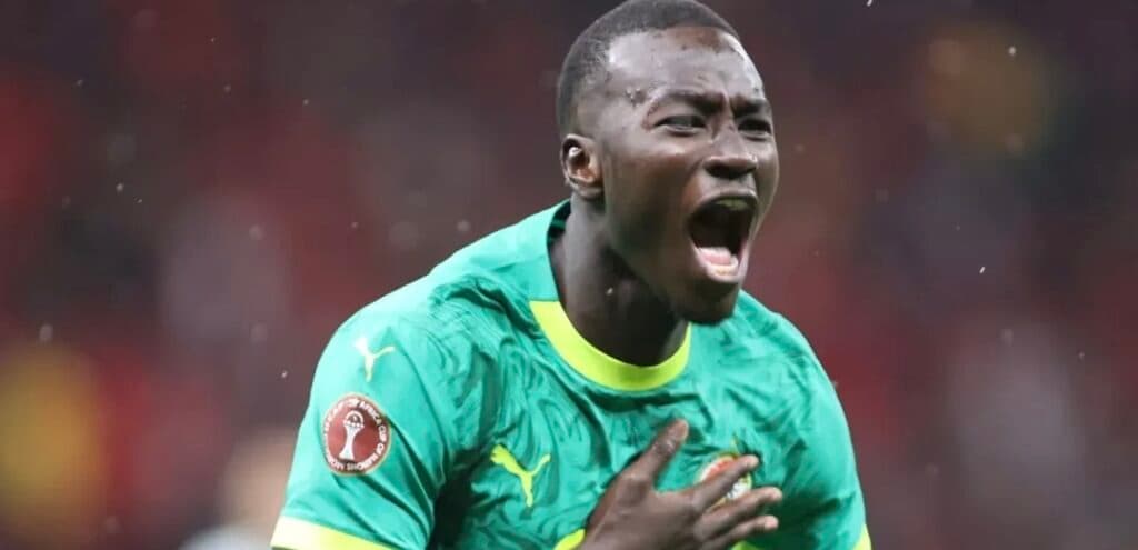 El compañero de los sudamericanos Luiz y Foyth en el Villarreal le da a Senegal la Copa de África