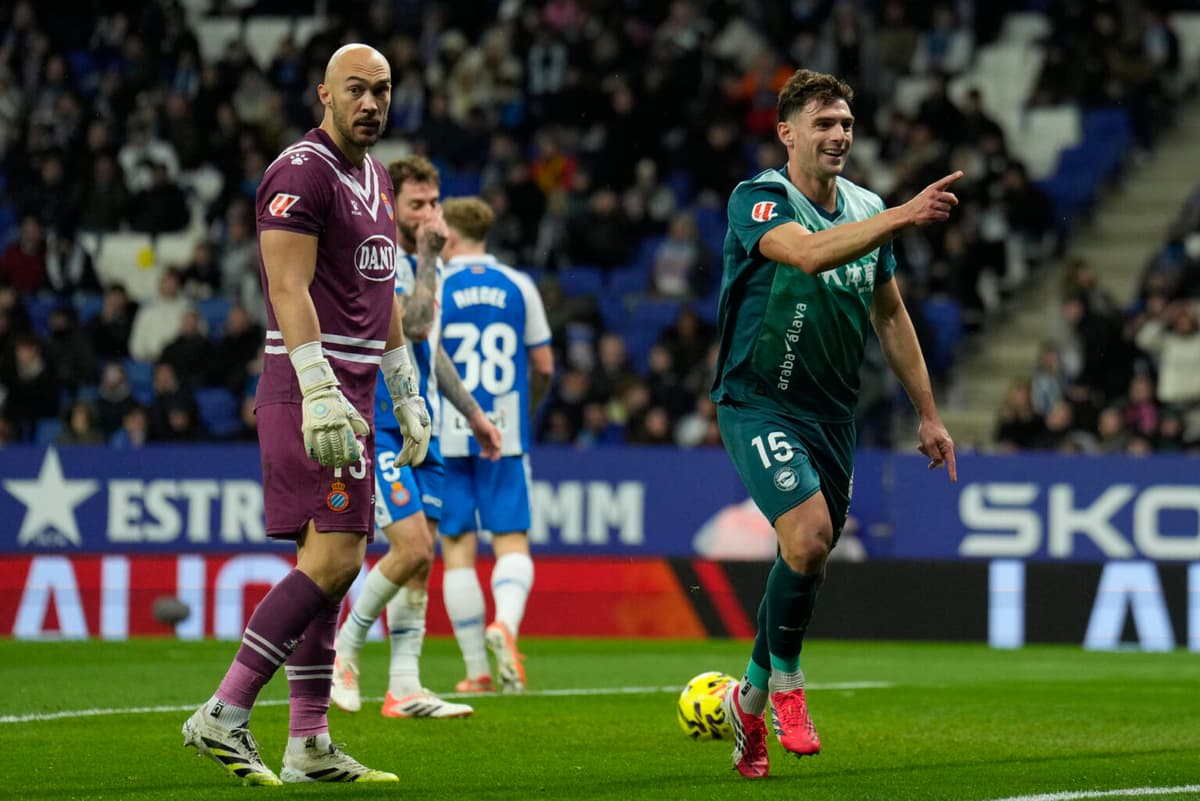 Alavés remonta y empuja al Espanyol a su peor racha con gol del argentino Boyé