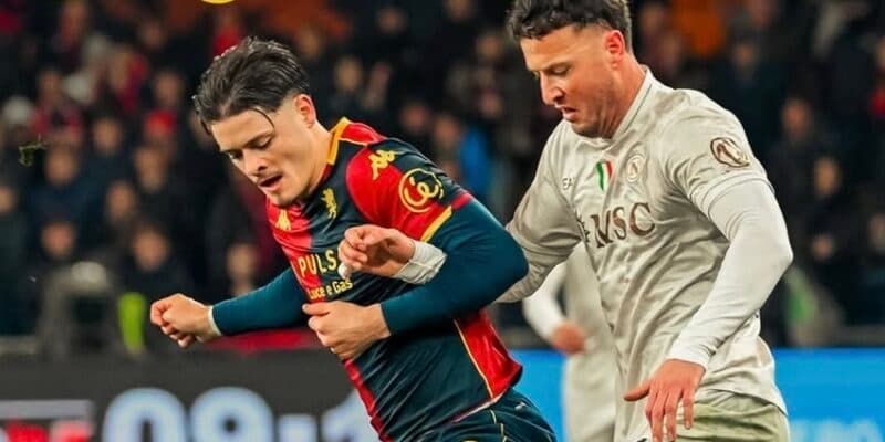 Mexicano Vásquez capitanea a Génova, que termina perdiendo ante Napoli