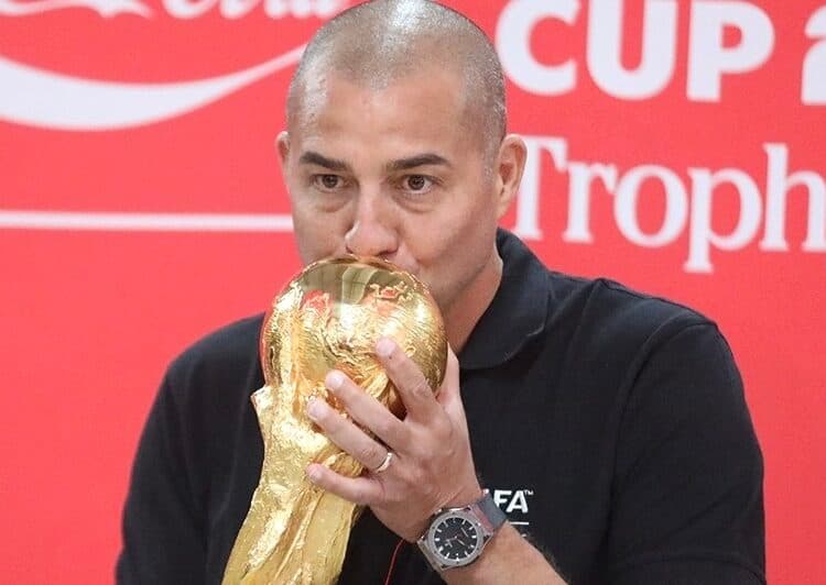 Bogotá recibe la Copa del Mundo, con el astro franco-argentino David Trezeguet