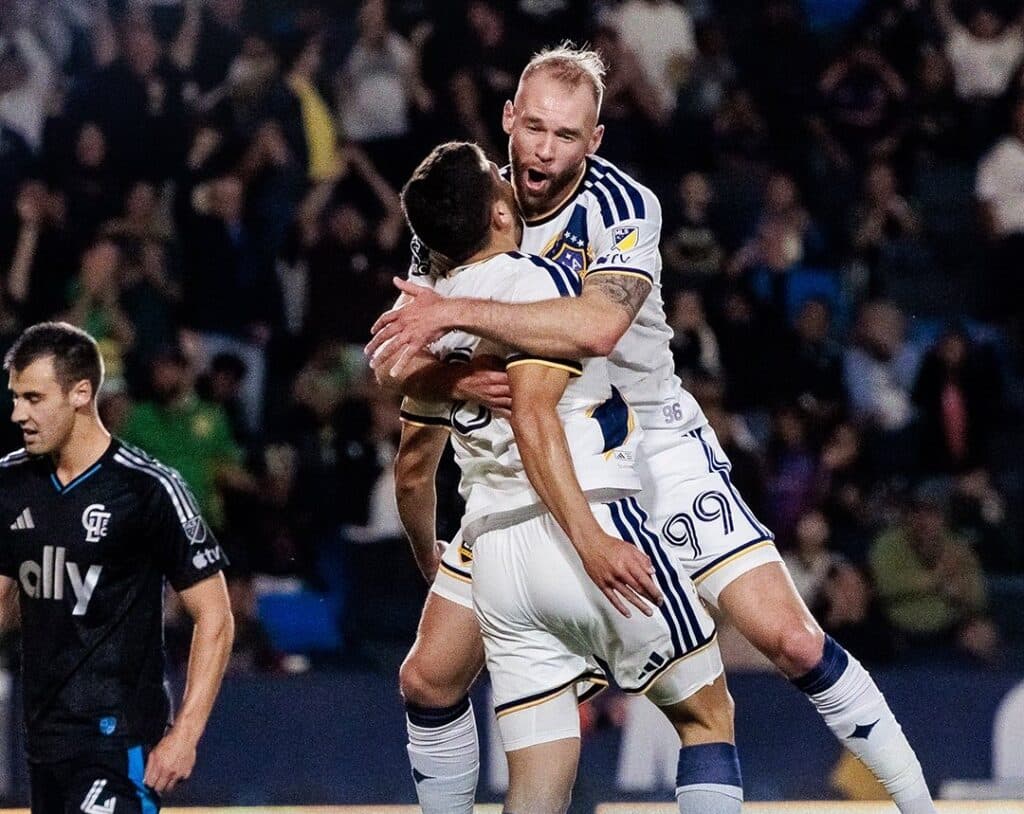 Se acaban las rachas de los líderes en el Oeste de la MLS, pero el brasileño Klauss perdura como goleador latino