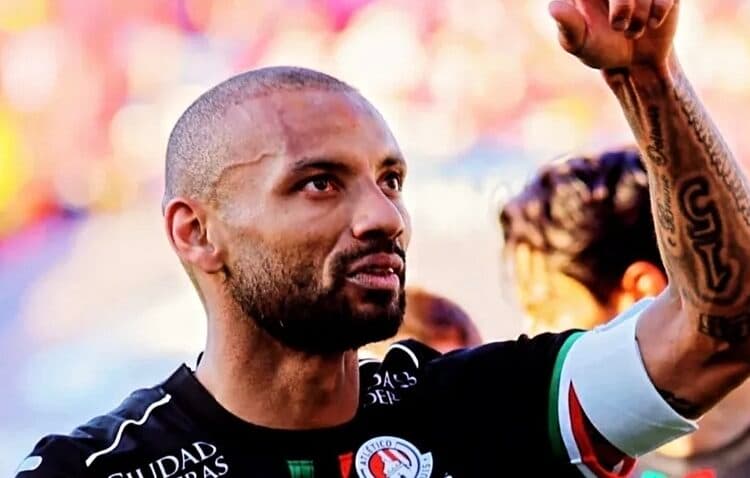 Brasileño-italiano Joao Pedro sigue como máximo goleador en México, pese a derrota de San Luis